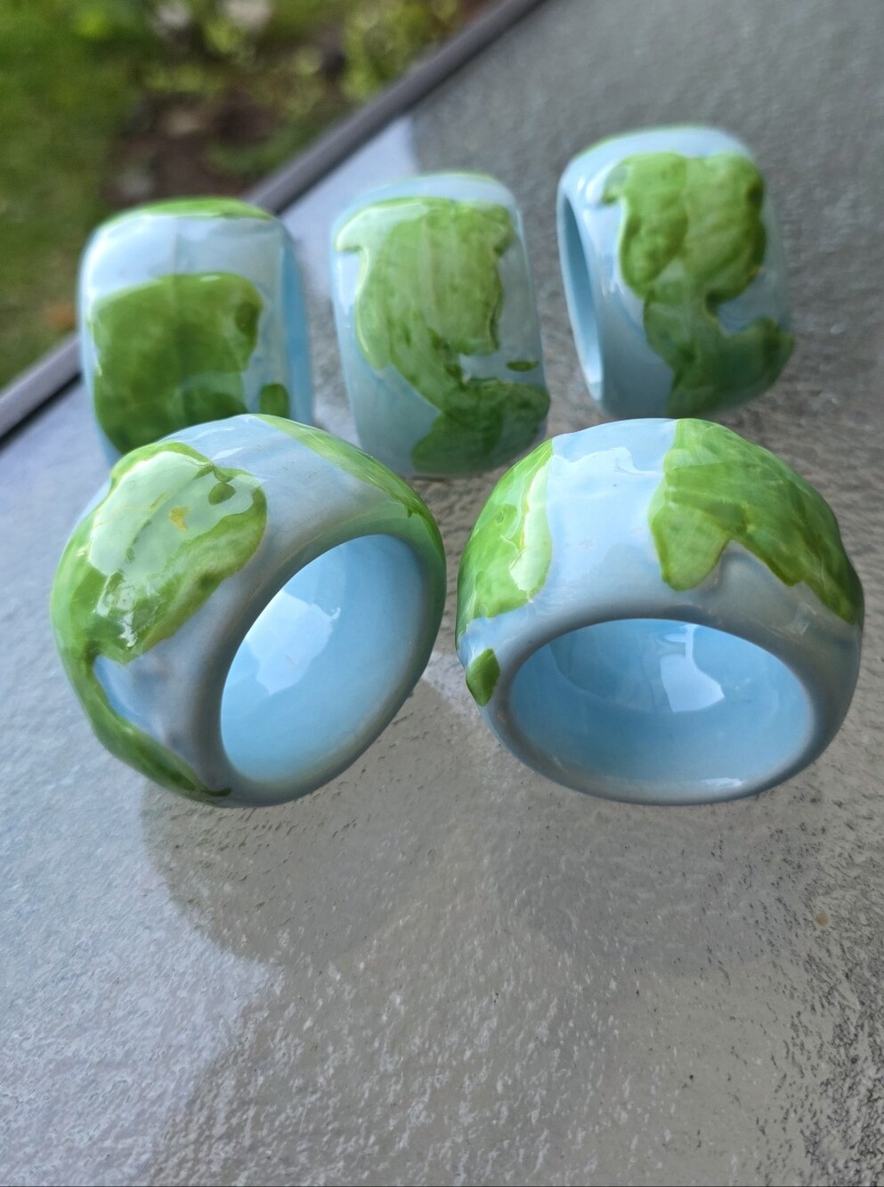 Vintage KNOBLER Ceramic Napkin Rings Set of 5 + Free 6th Repaired Piece